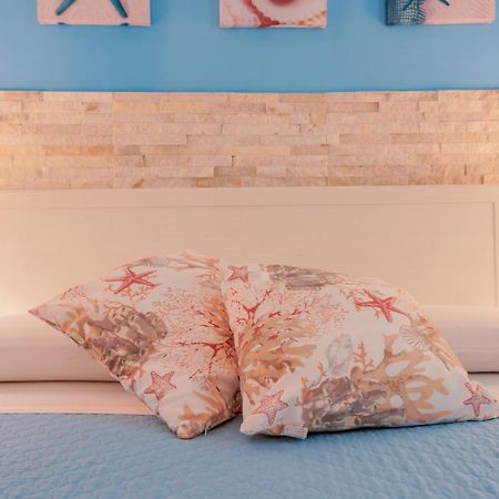 Approdo Rooms - Eja Sardinia Cagliari Eksteriør billede