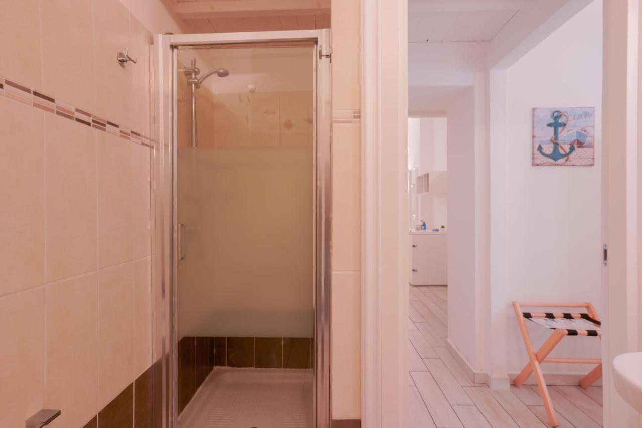 Approdo Rooms - Eja Sardinia Cagliari Eksteriør billede