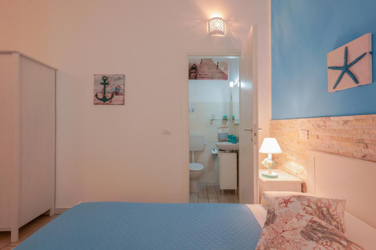 Approdo Rooms - Eja Sardinia Cagliari Eksteriør billede