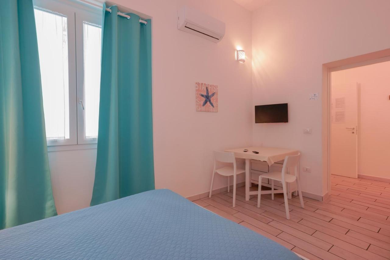 Approdo Rooms - Eja Sardinia Cagliari Eksteriør billede