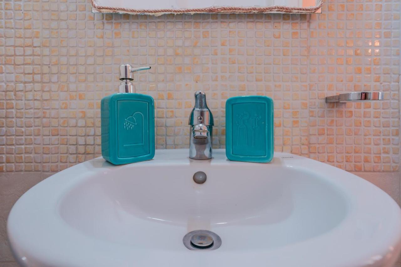 Approdo Rooms - Eja Sardinia Cagliari Eksteriør billede